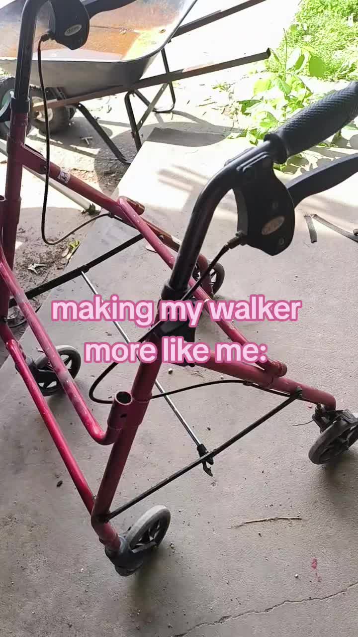 @canijustcolorinthecorner
