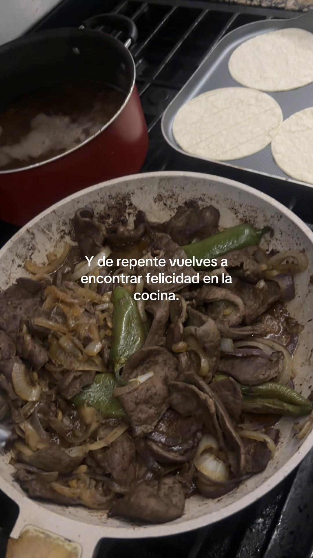@Laura Sarah&iacute;