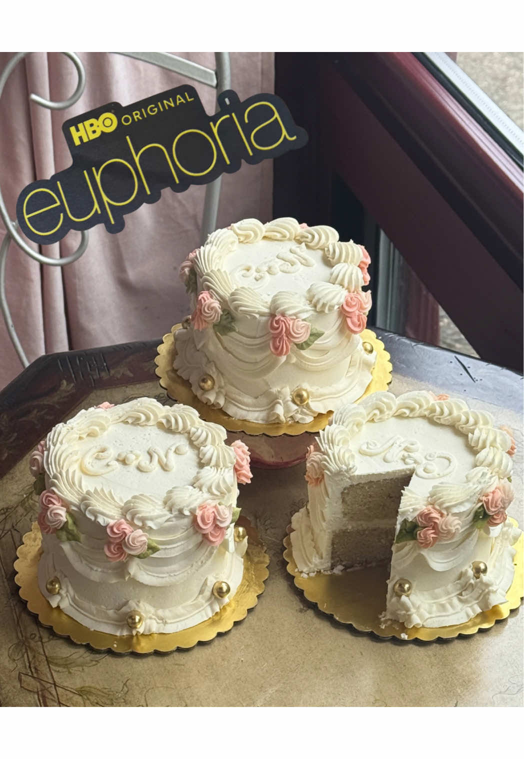 @SAINT STREET CAKES