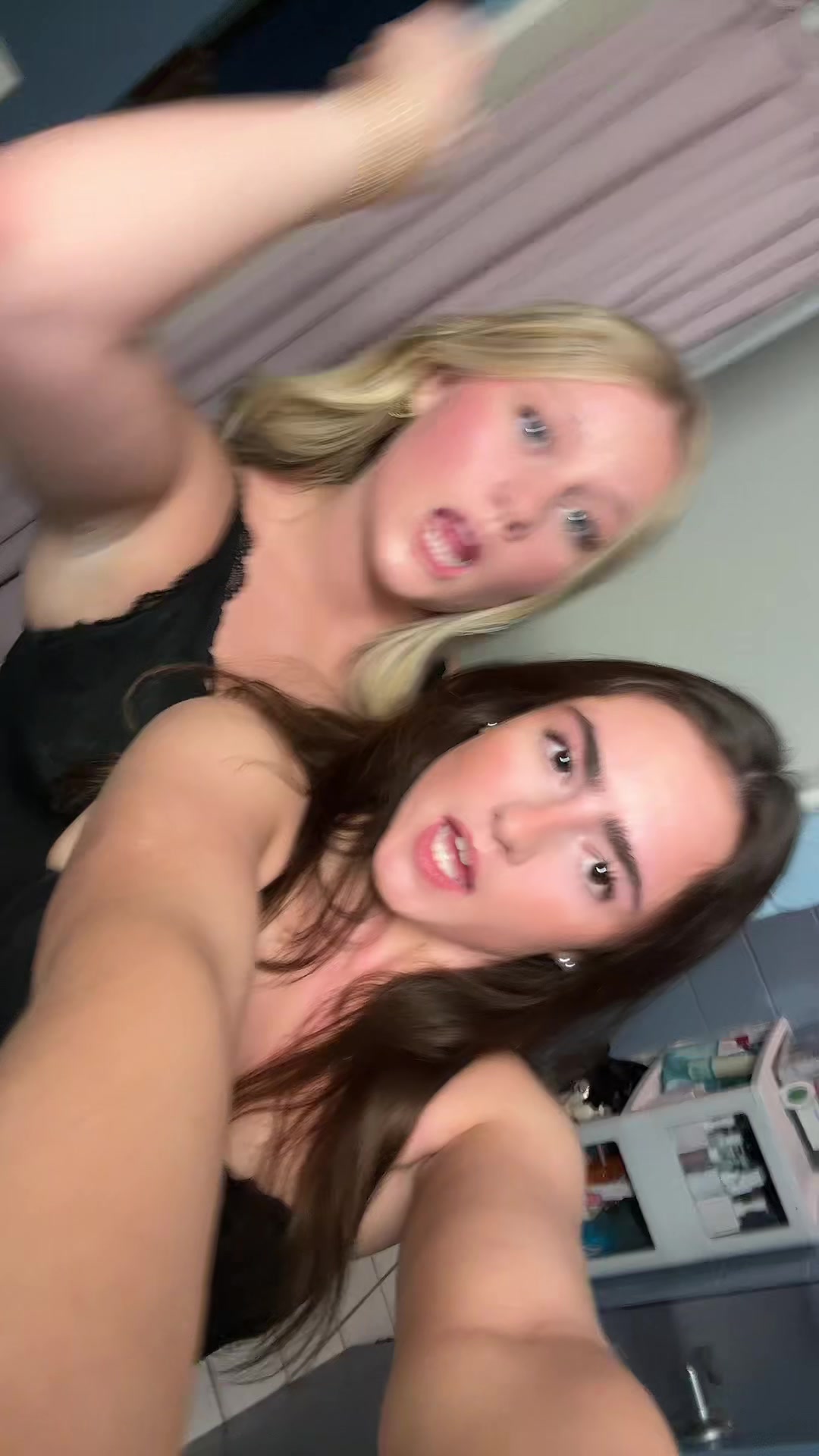 @lilygorban