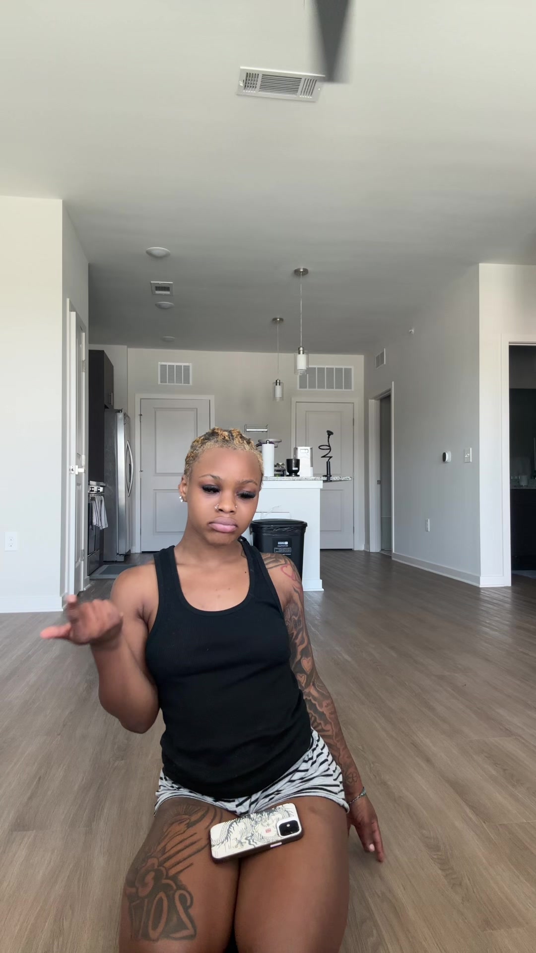 @Kaliyah