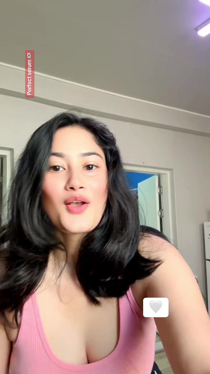 @Anuska neupane🇰🇷