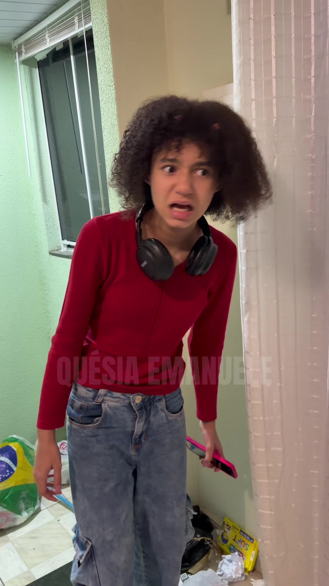 @Qu&eacute;sia e fam&iacute;lia J L