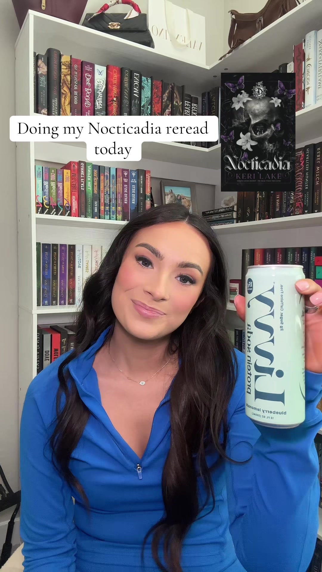 @Bookswithchloe📚
