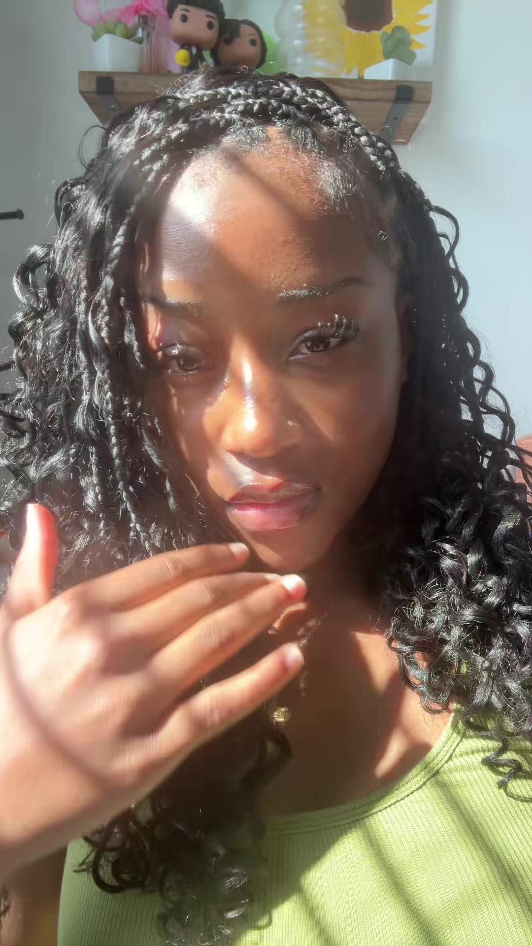 @Rayneee