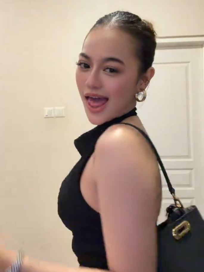 @diindaanih029