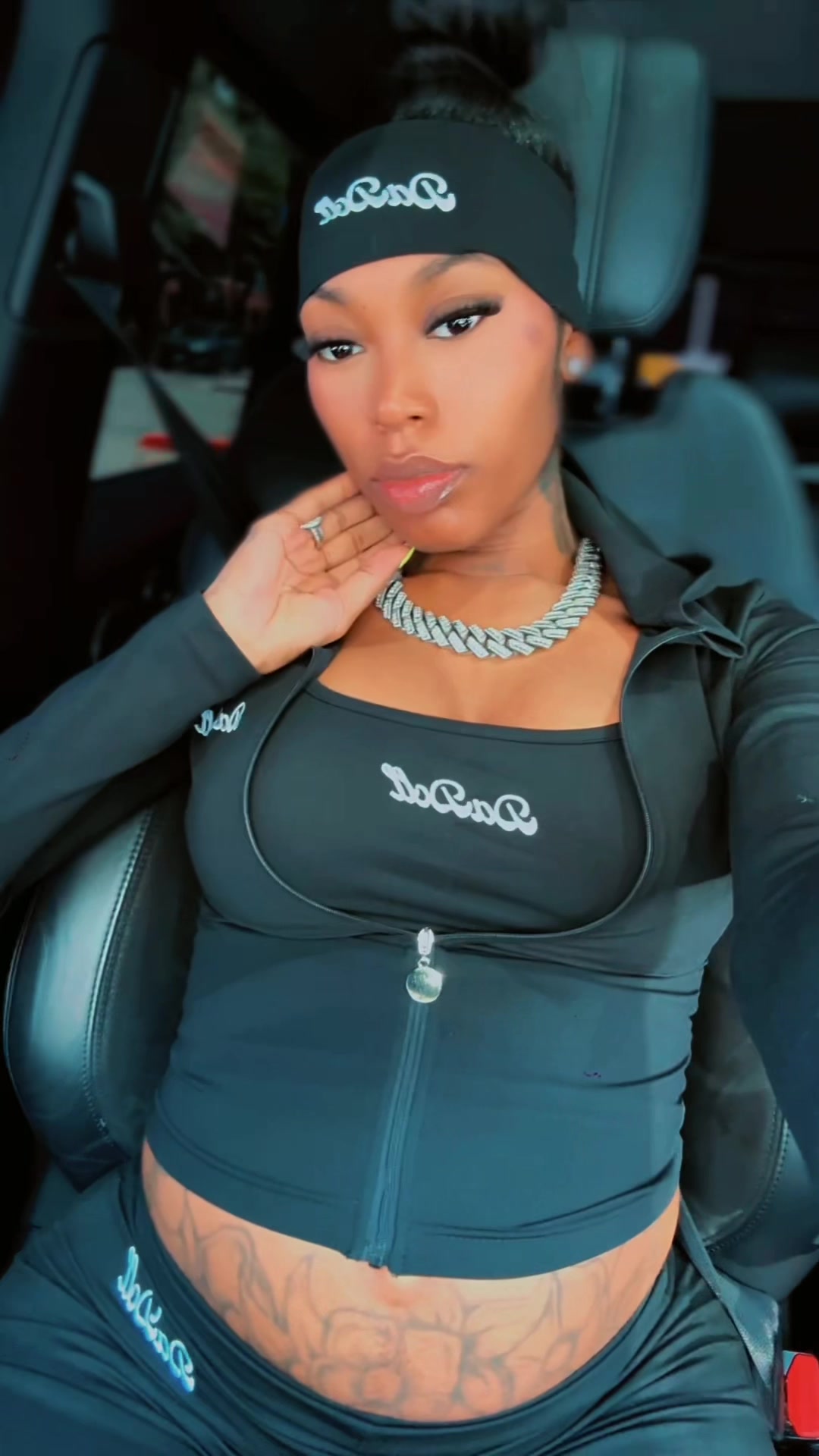 @AsianDaBrat
