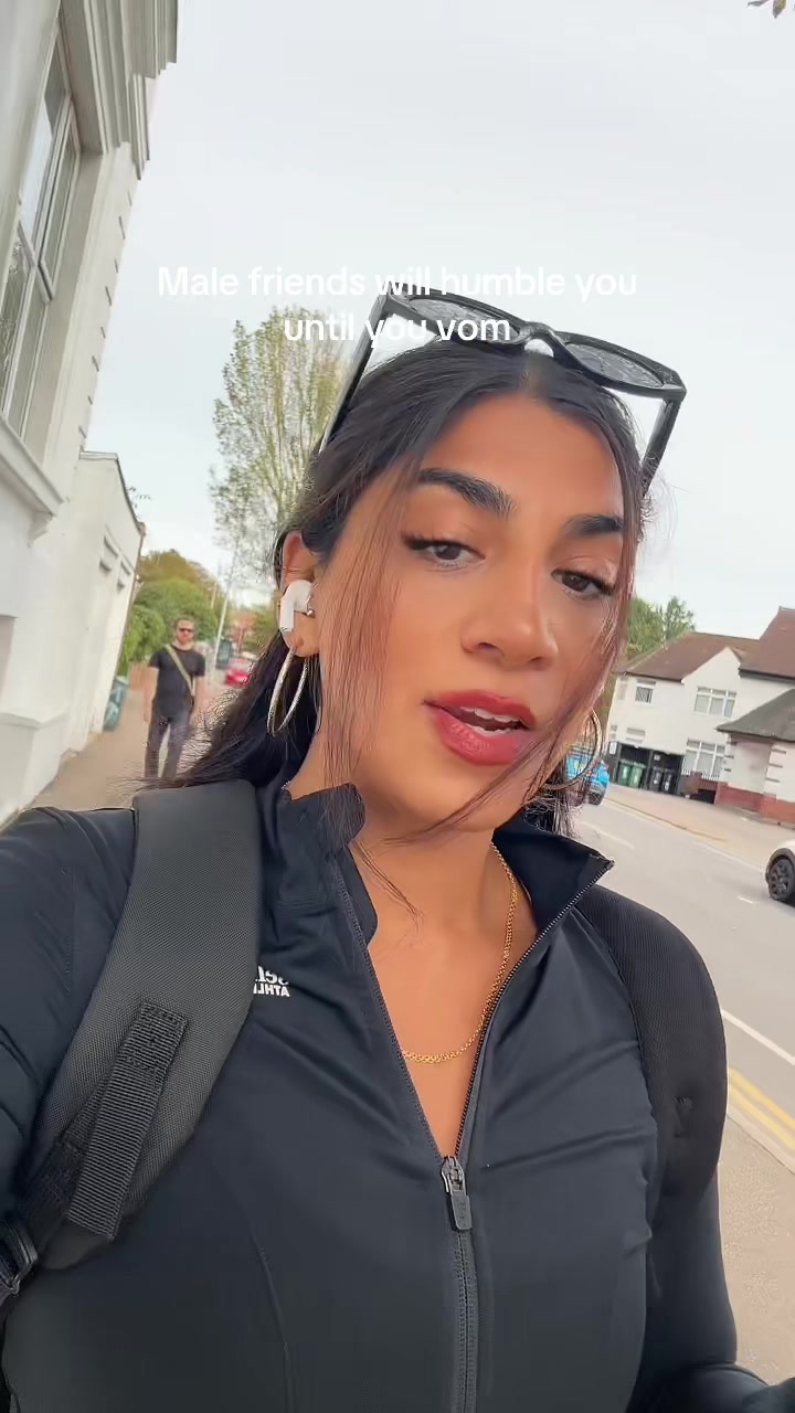 @pinkmoongirl
