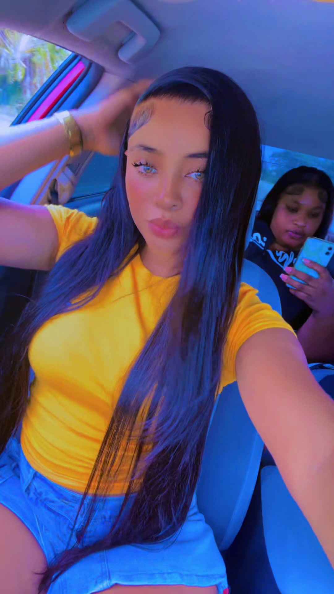 @Janeek