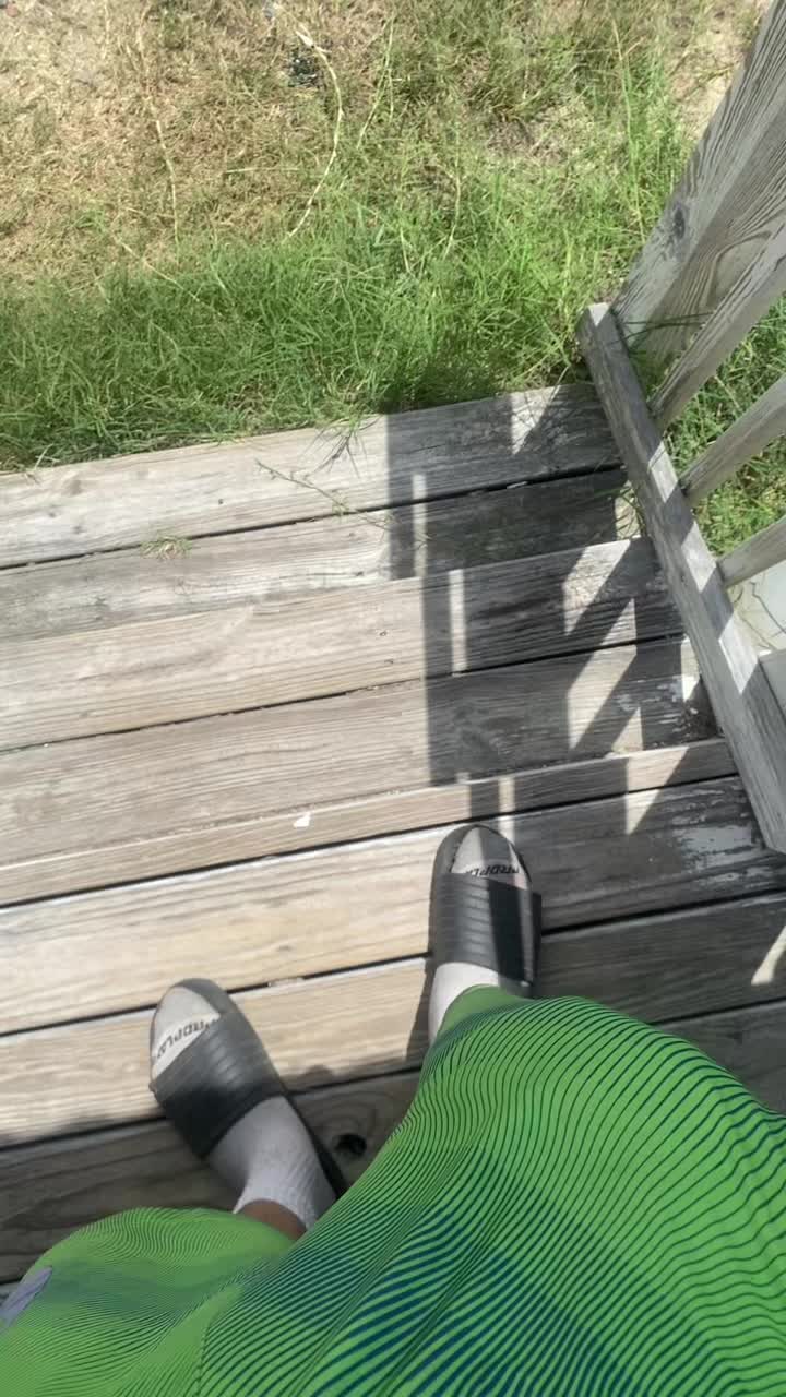 @Tay🎸.