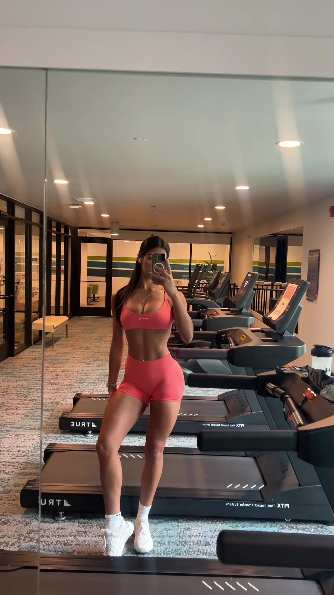 @zeynah🪽