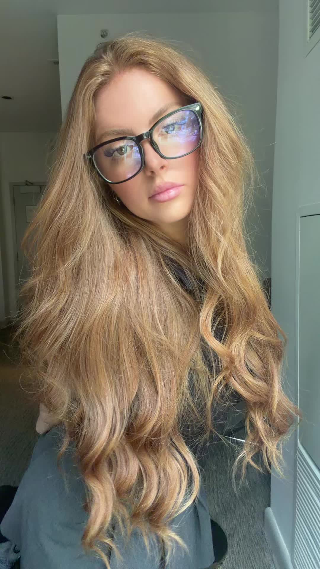 @Cristina Carmella