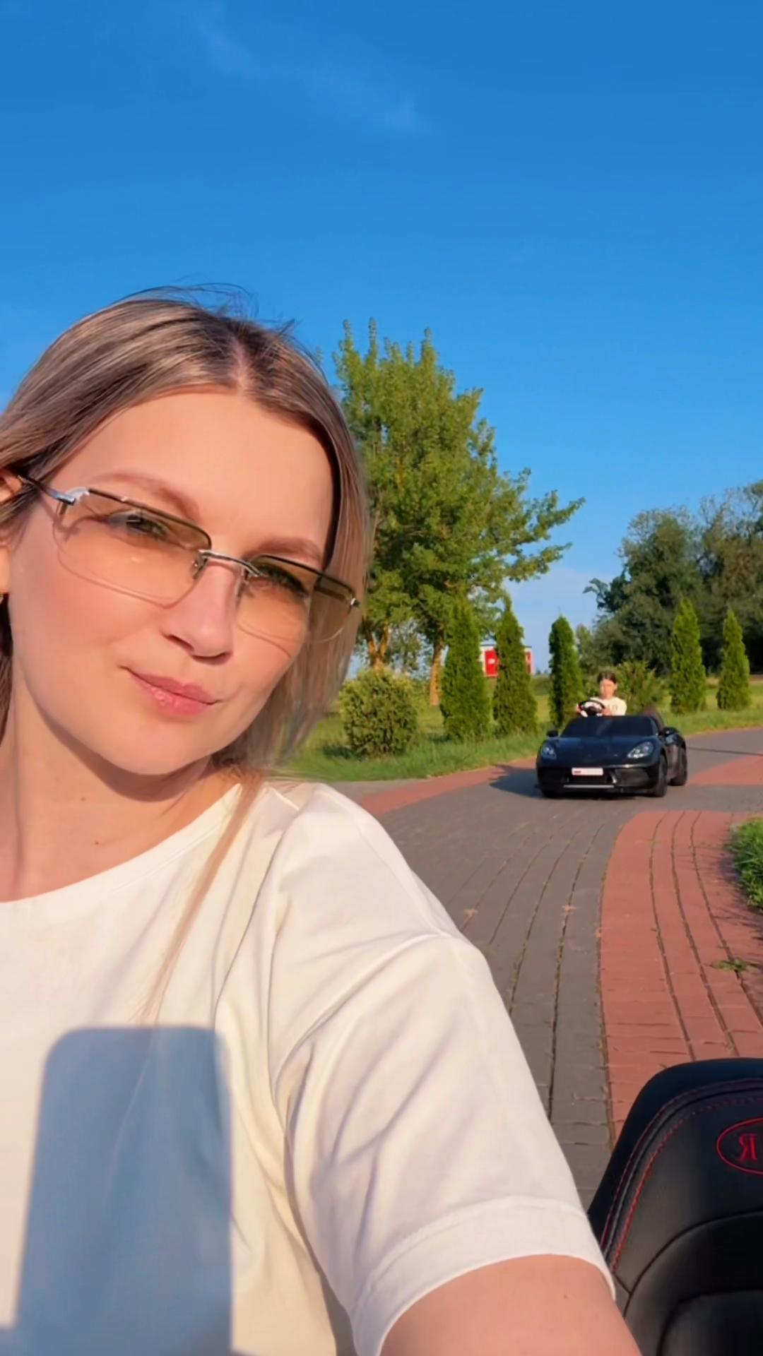 @Катенька