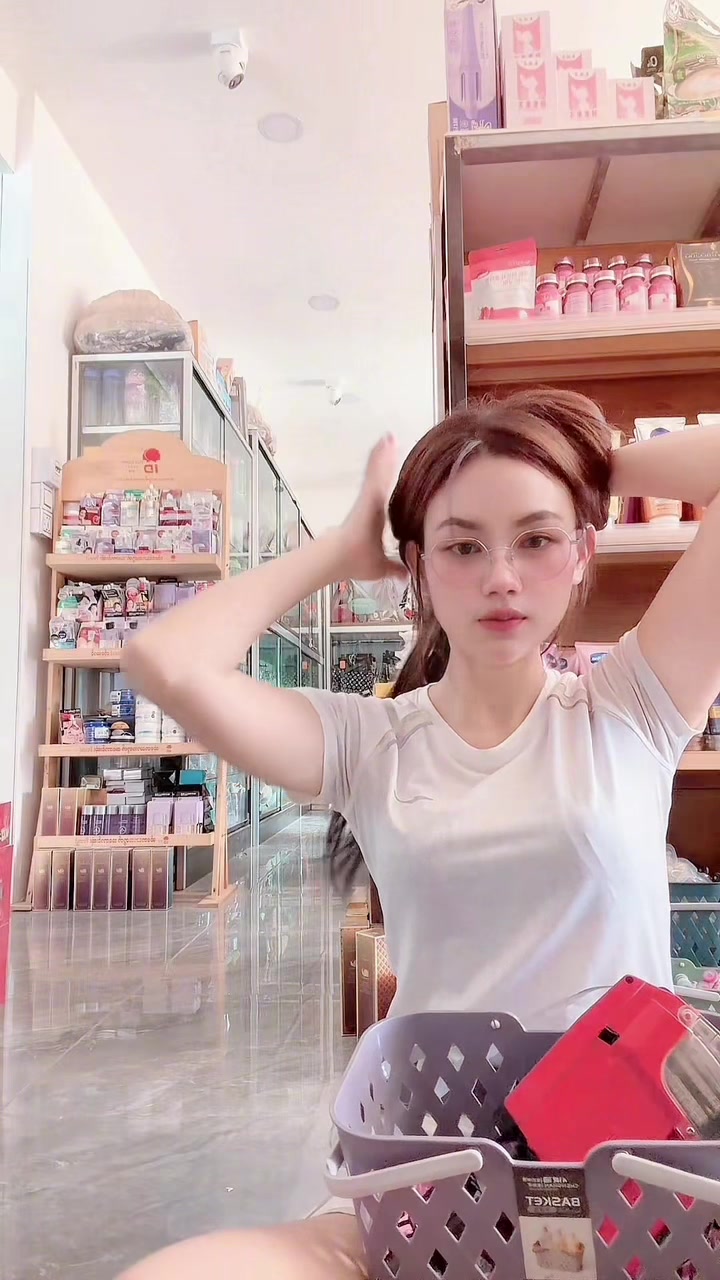 @htwehom