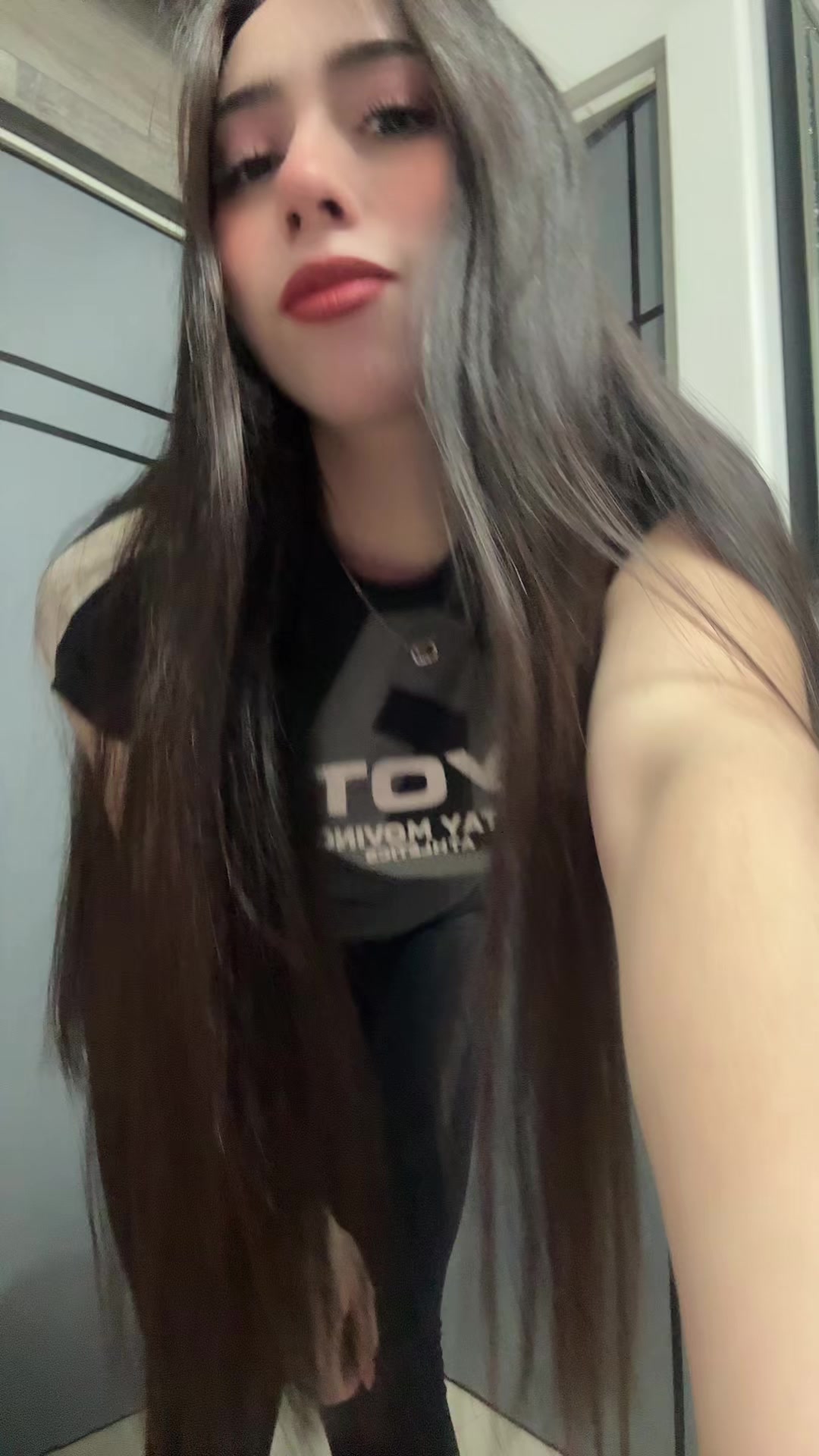 @Lesshh