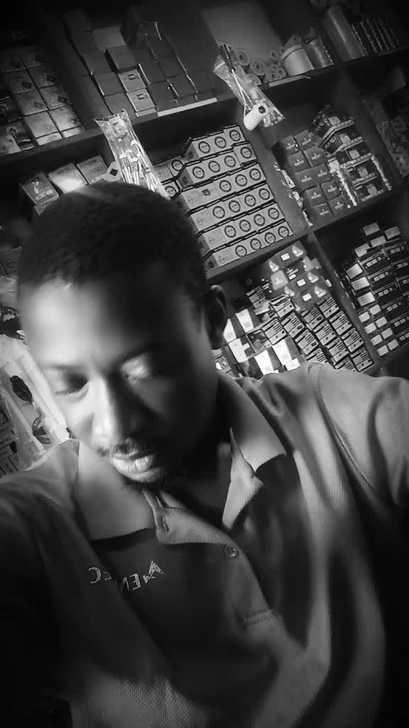 @Mr KON&Eacute;  L'&Eacute;TOILE DE BOUAK&Eacute;