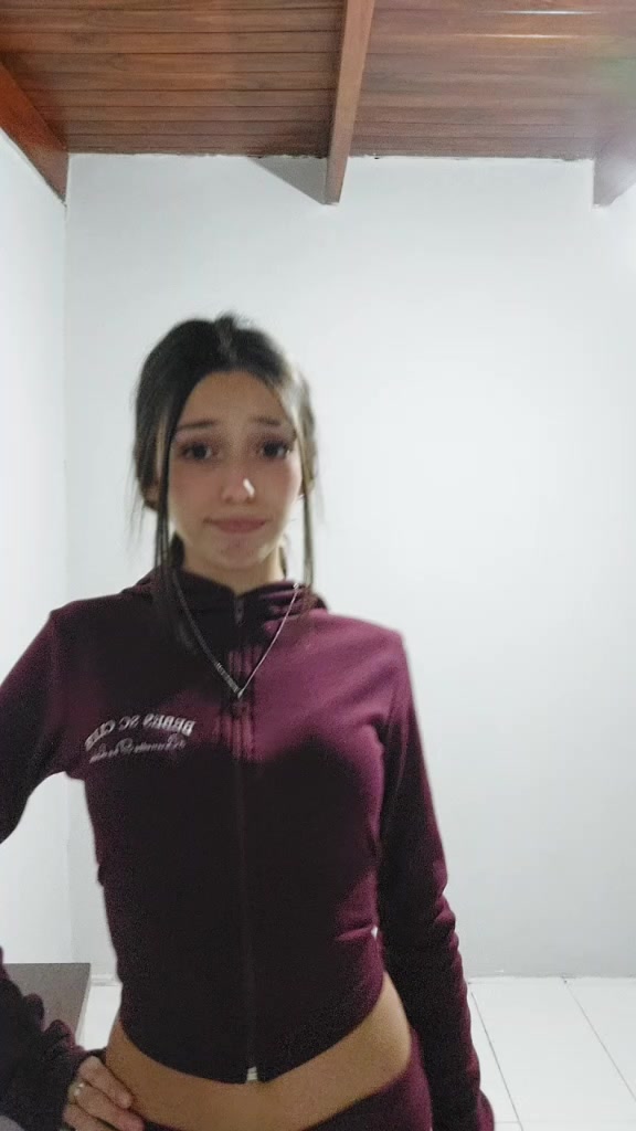 @𝑣𝑎𝑙𝑒𝑛𝑡𝑖𝑛𝑎