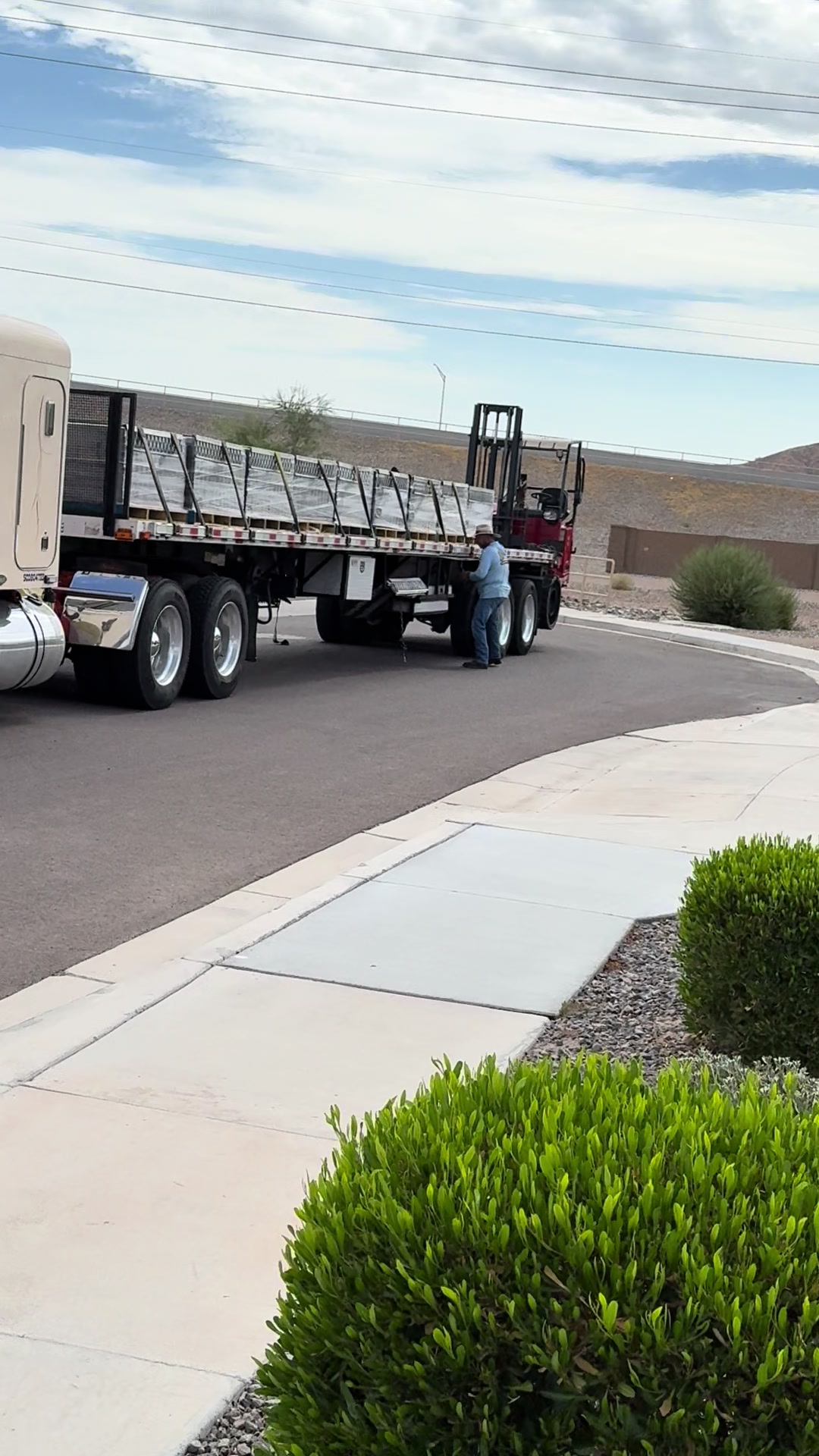 @Bustos Hardscape&Landscape LLC