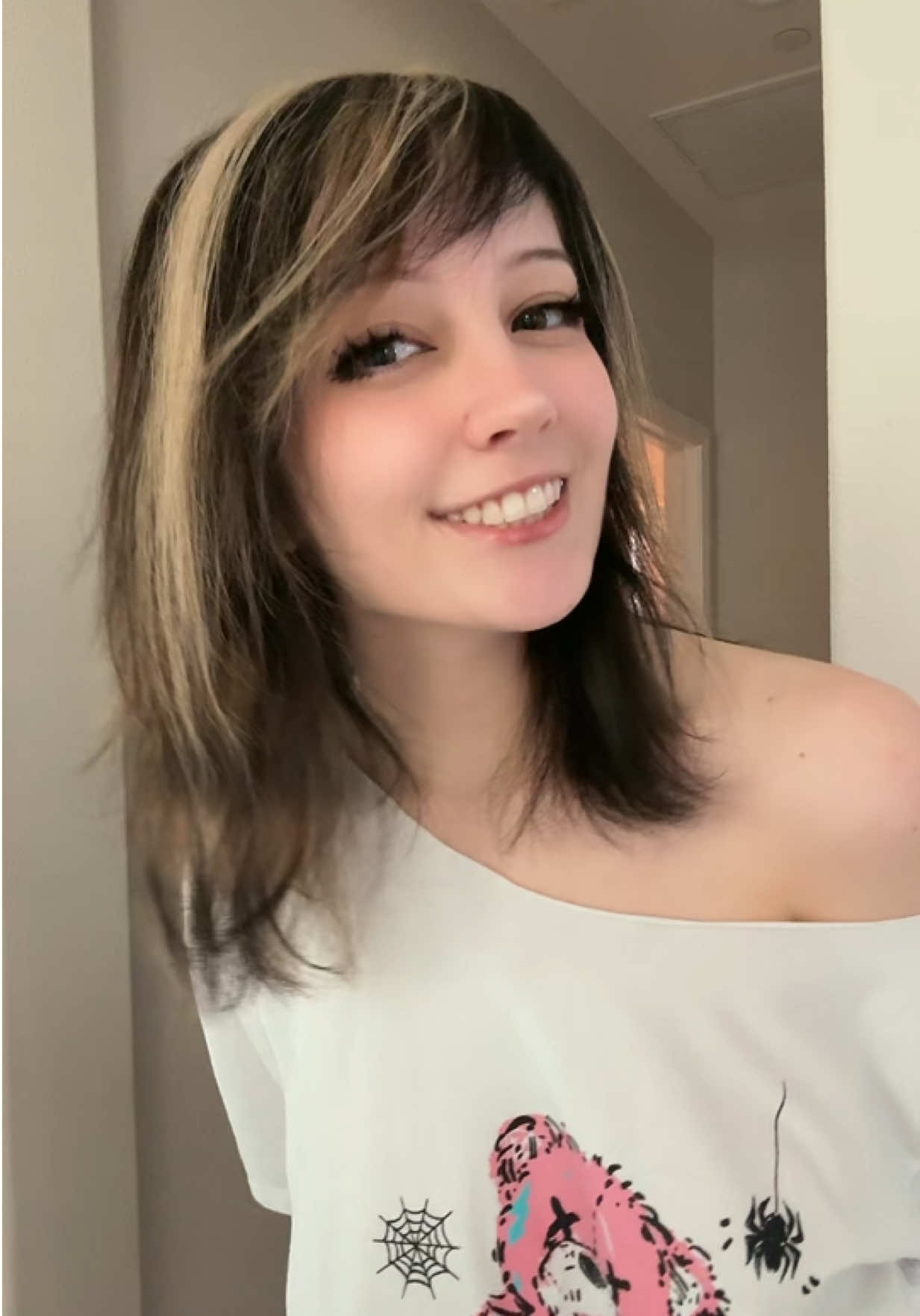 @notellewren