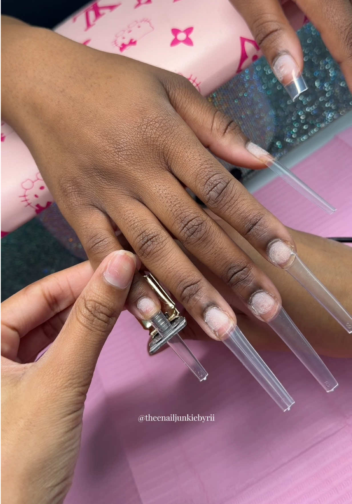 @Rihanna | KCMO Nail Artist