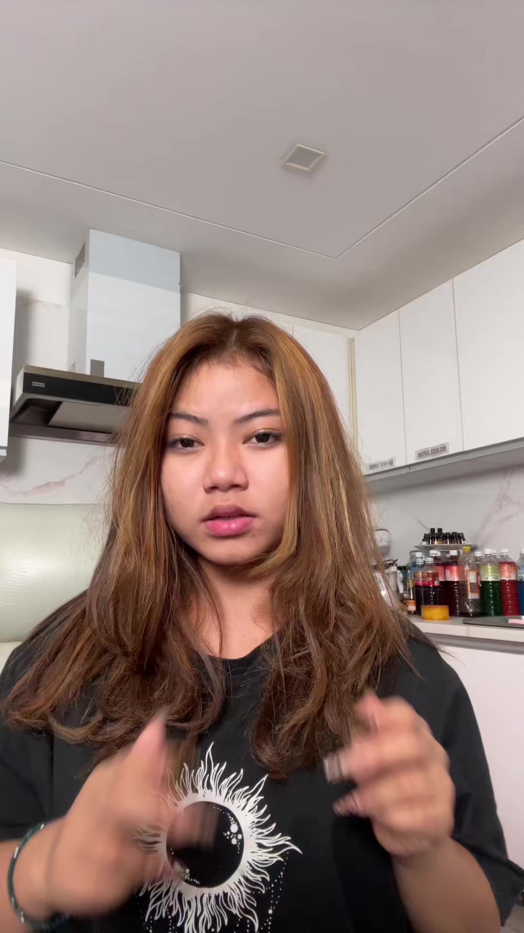 @Ella Dakz