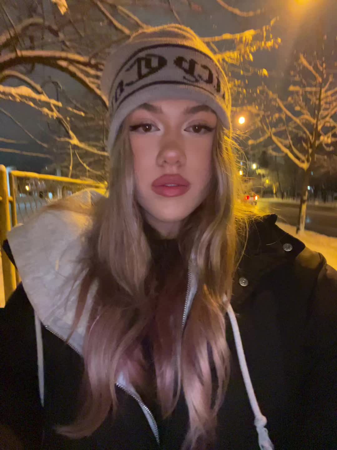 @✌️💋