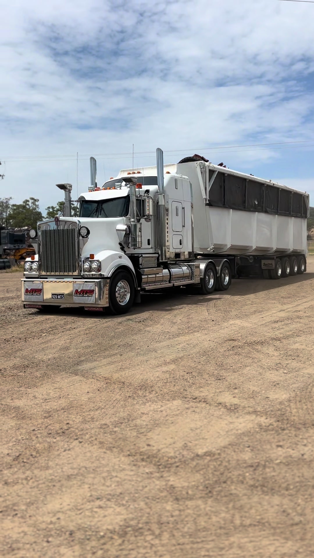 @MTS scrap metal trucks