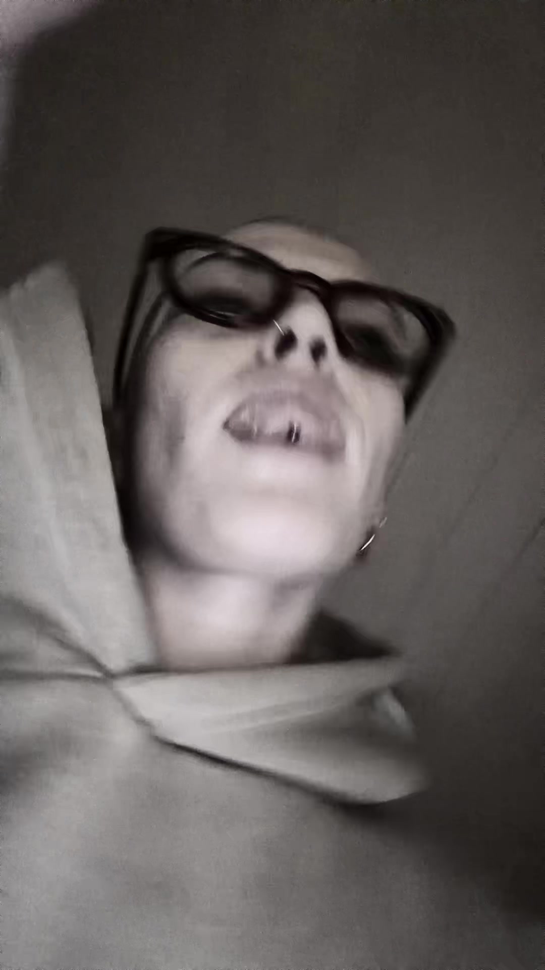 @★