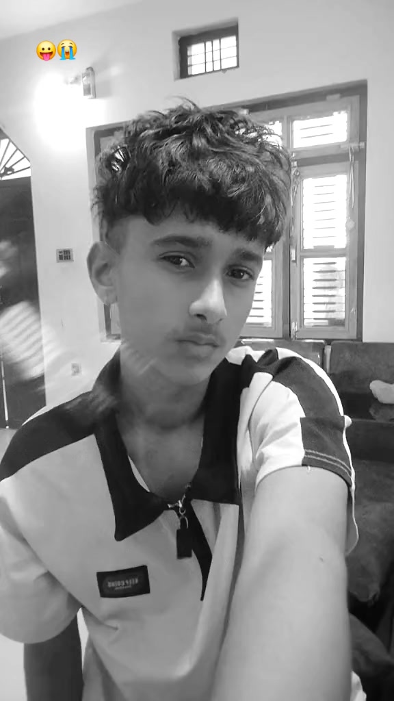 @USER.UN NOTICEABLE