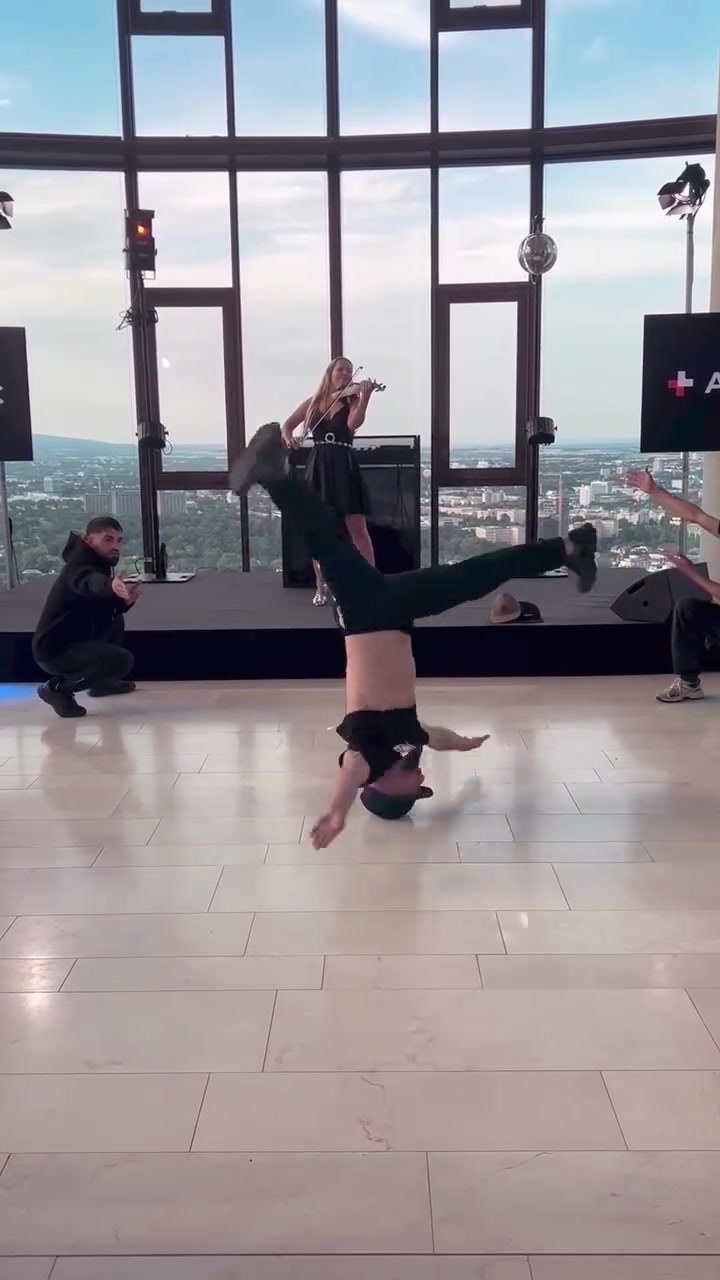 @Headspinworld