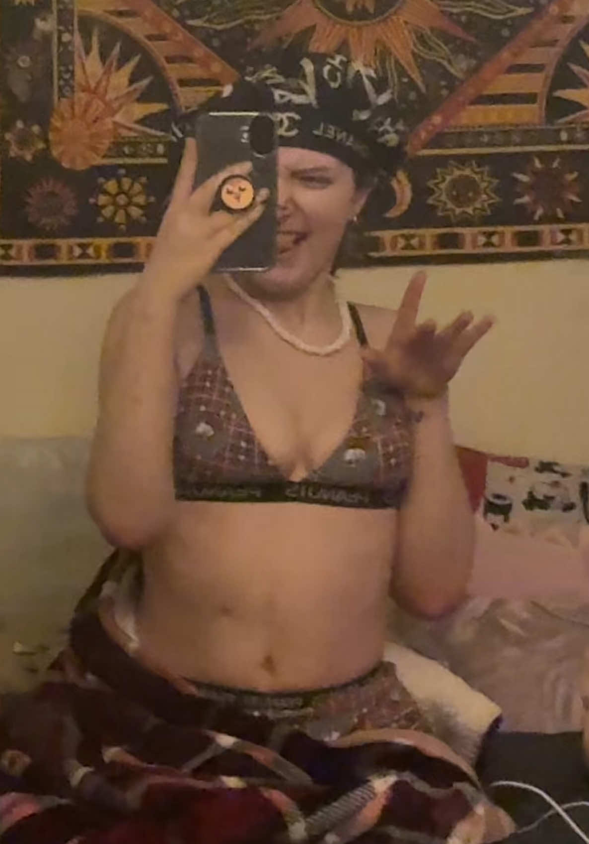 @melli_mel212