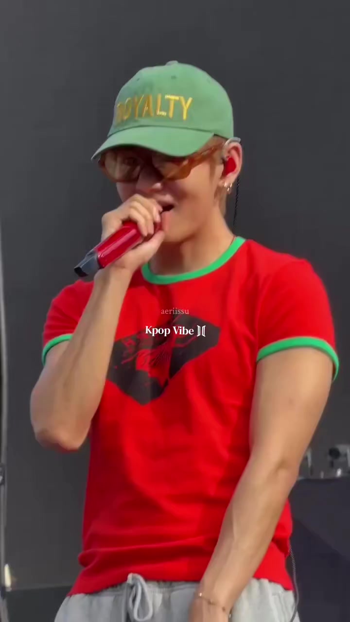 @Kpop Vibe ⟭⟬