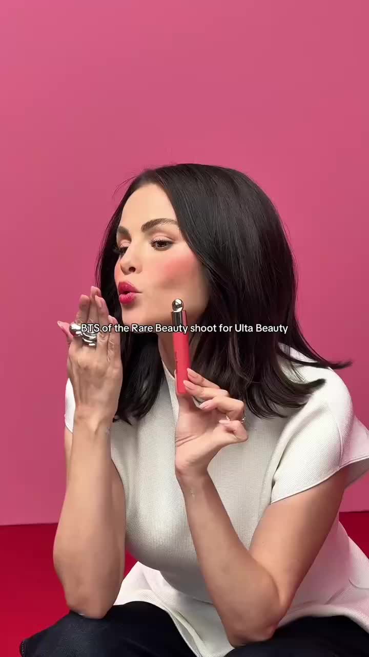 @Selena Gomez