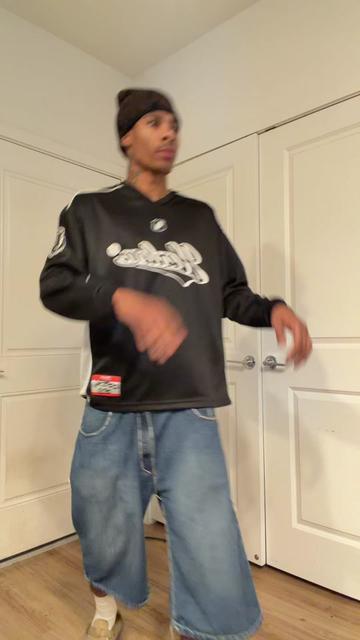 @swervoe_