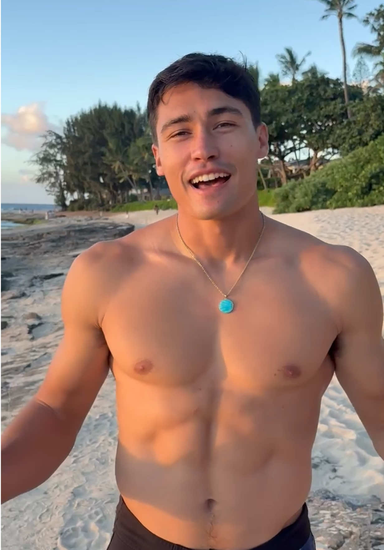@Maui Divers Jewelry
