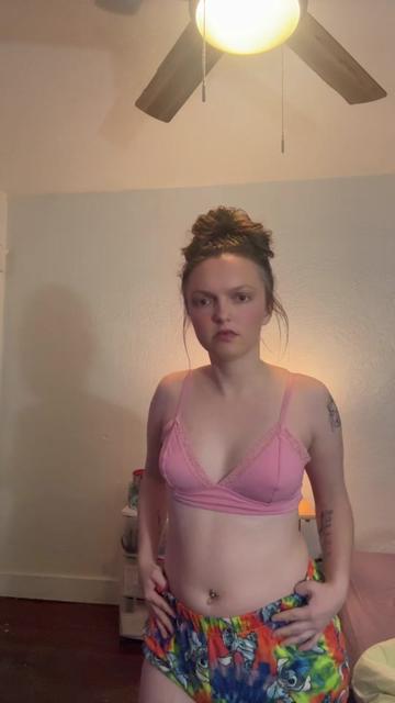 @Cassiemarie24