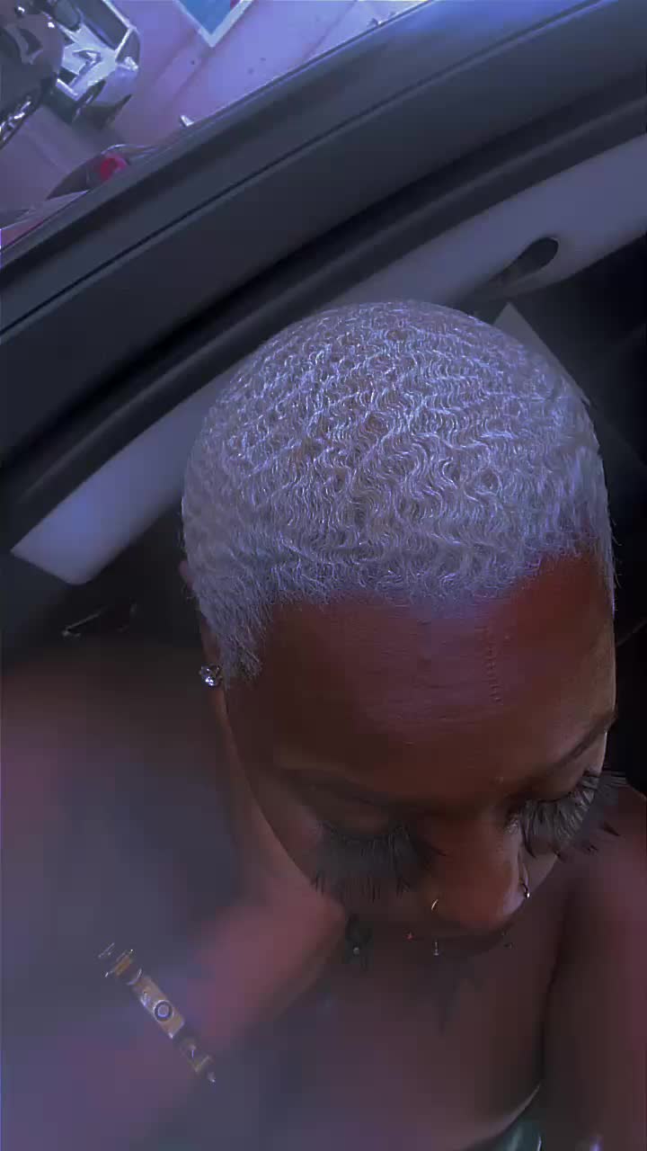 @Èee Denise