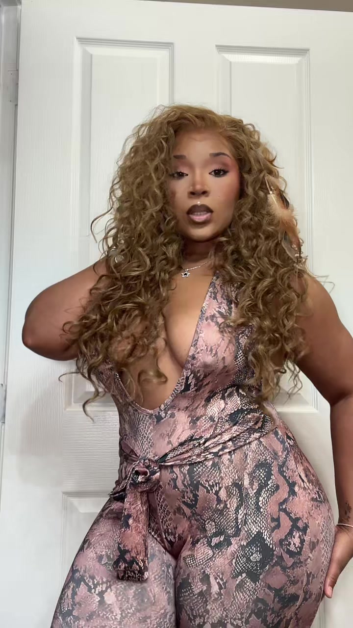 @✨