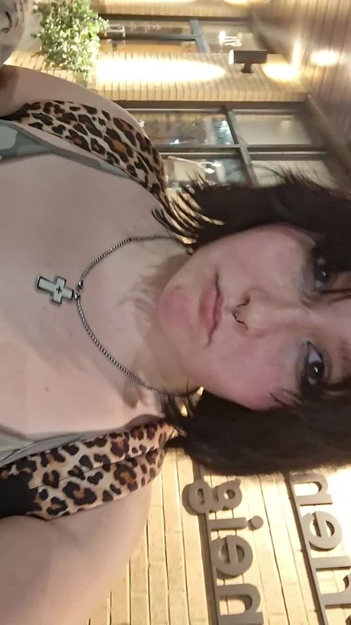 @Alyx