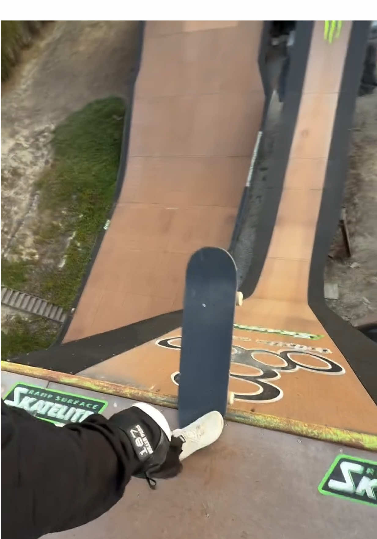 @Skatelite