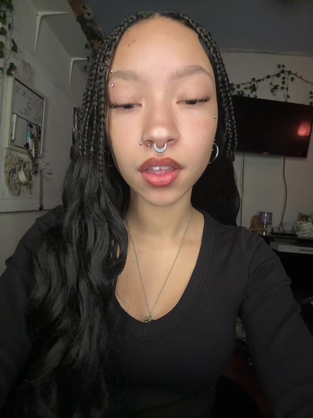 @nnomii