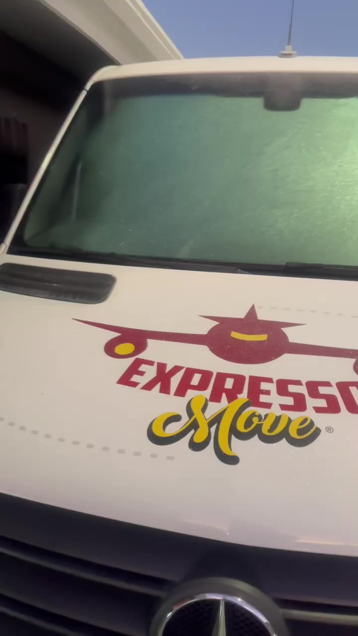 @Hot&ensp;Dog&ensp;Expresso&ensp;Move