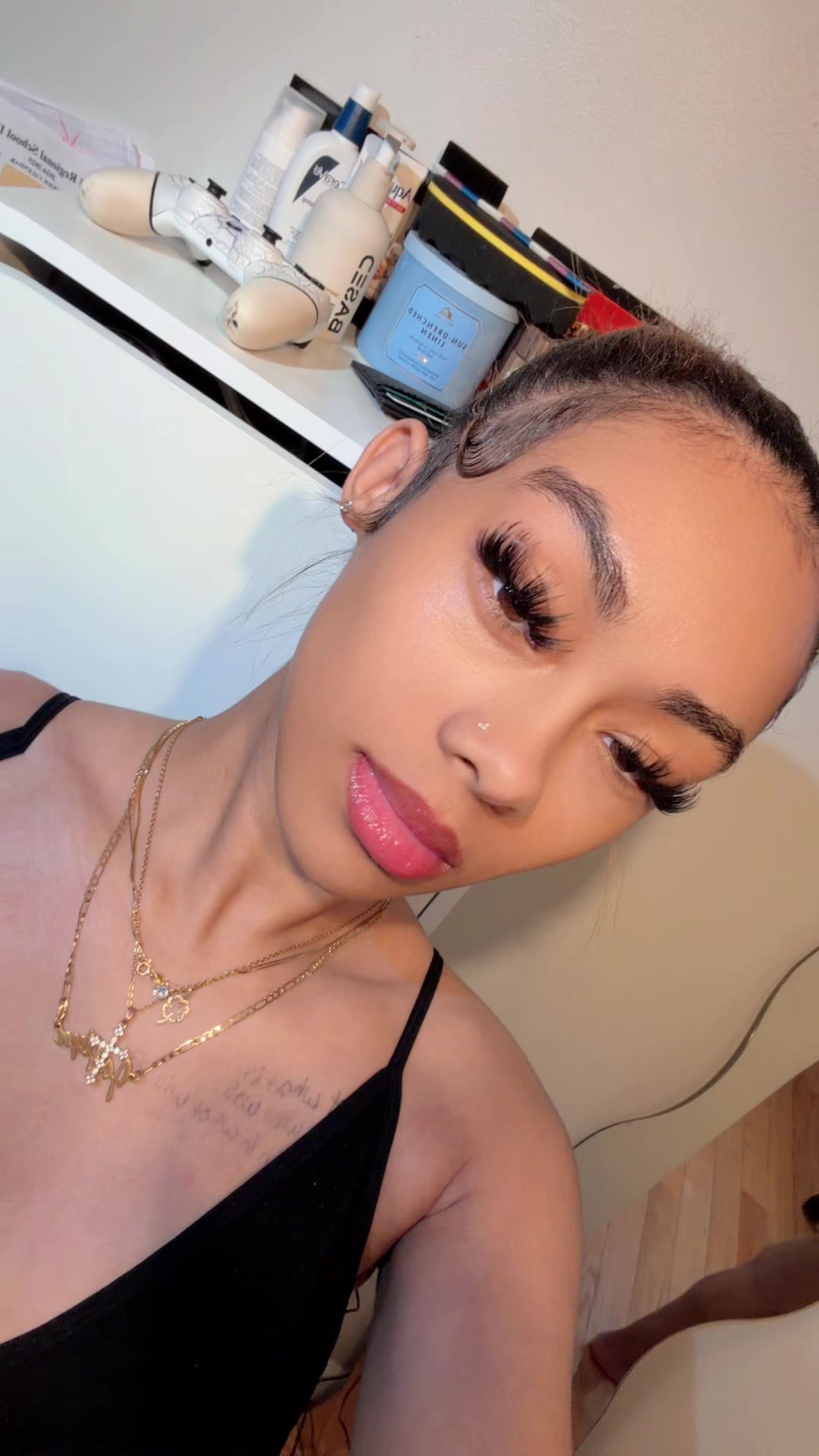 @🧞&zwj;♀️..