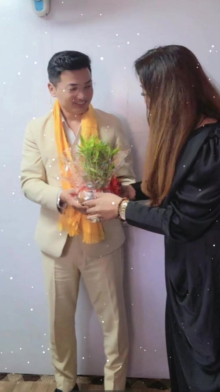 @Shanta lama👑🇳🇵shanta lama