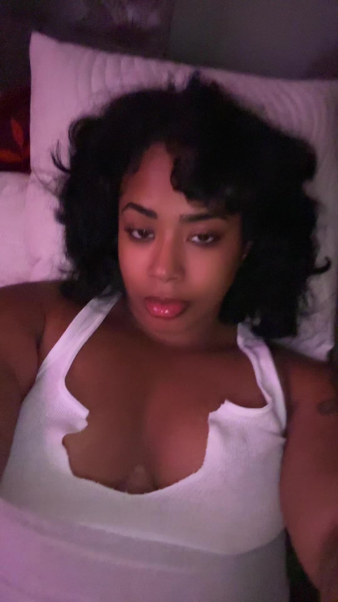 @Ambarix🌸
