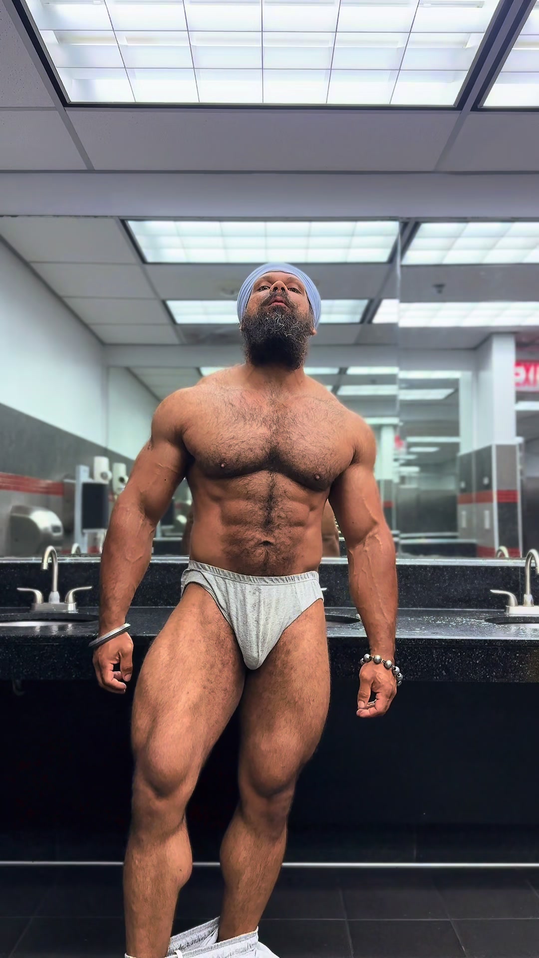 @Bikki Singh IFBB PRO