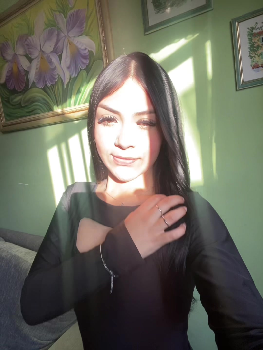 @𝓥'