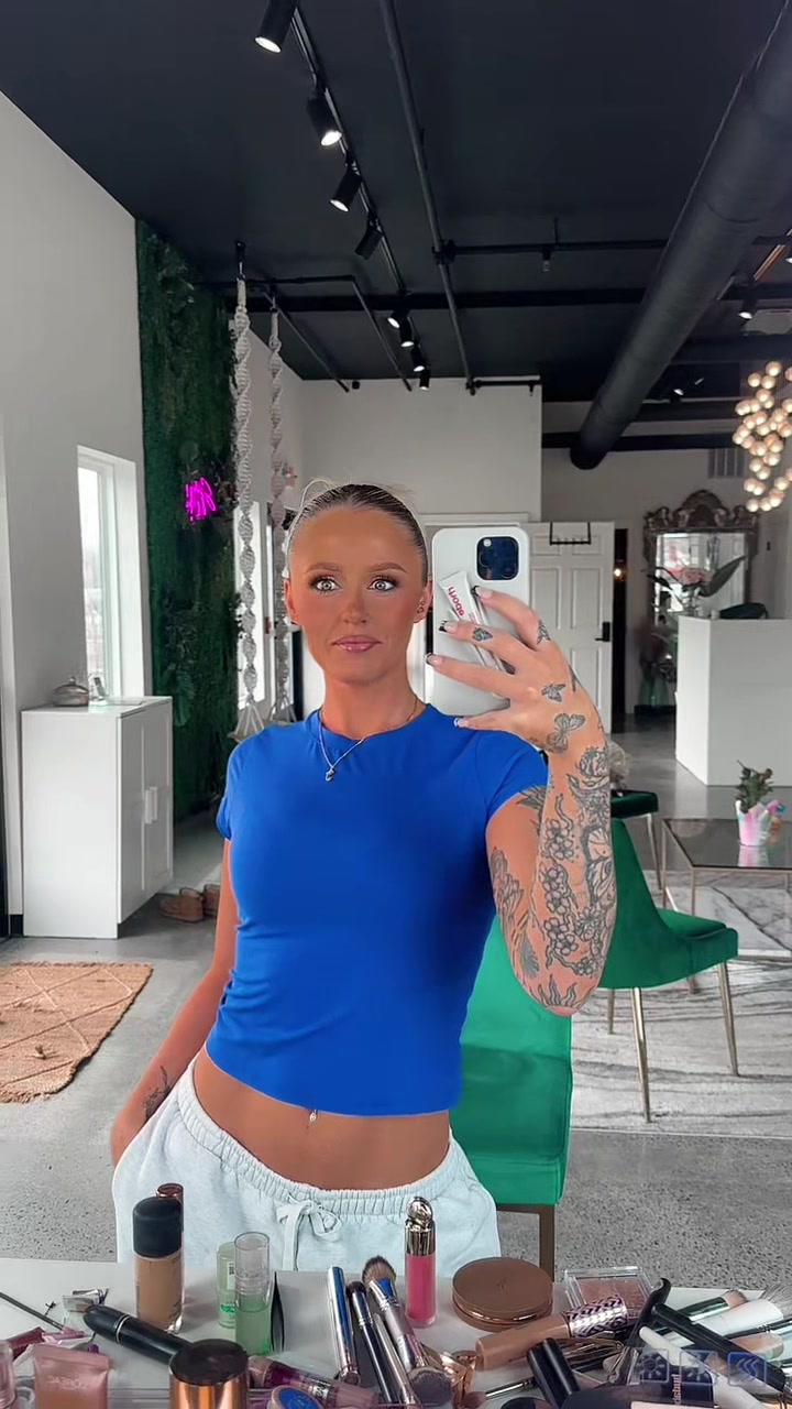 @Mikayla