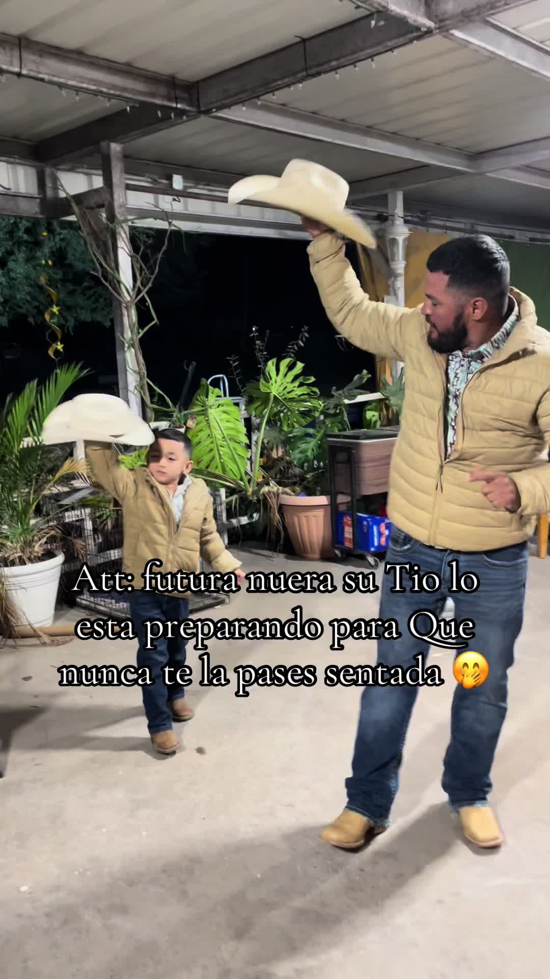 @𝕊𝕚❁ᥫ᭡𝔽𝕝𝕦𝕗𝕗𝕪ℂ𝕠𝕣𝕣𝕒𝕝