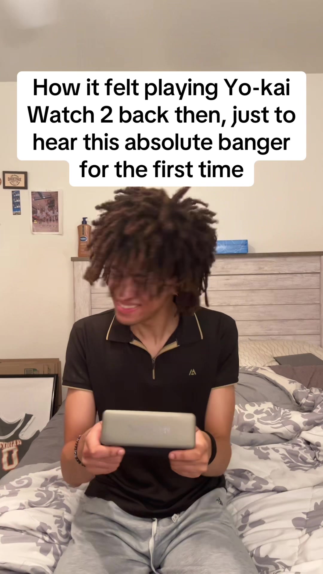 @ITZZ$kovie